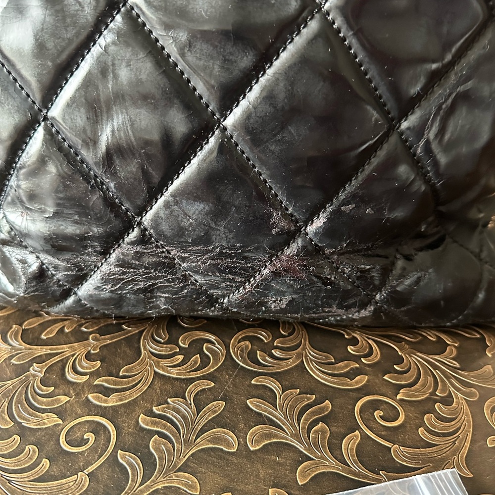 Chanel Handbag - Picture 3 of 16